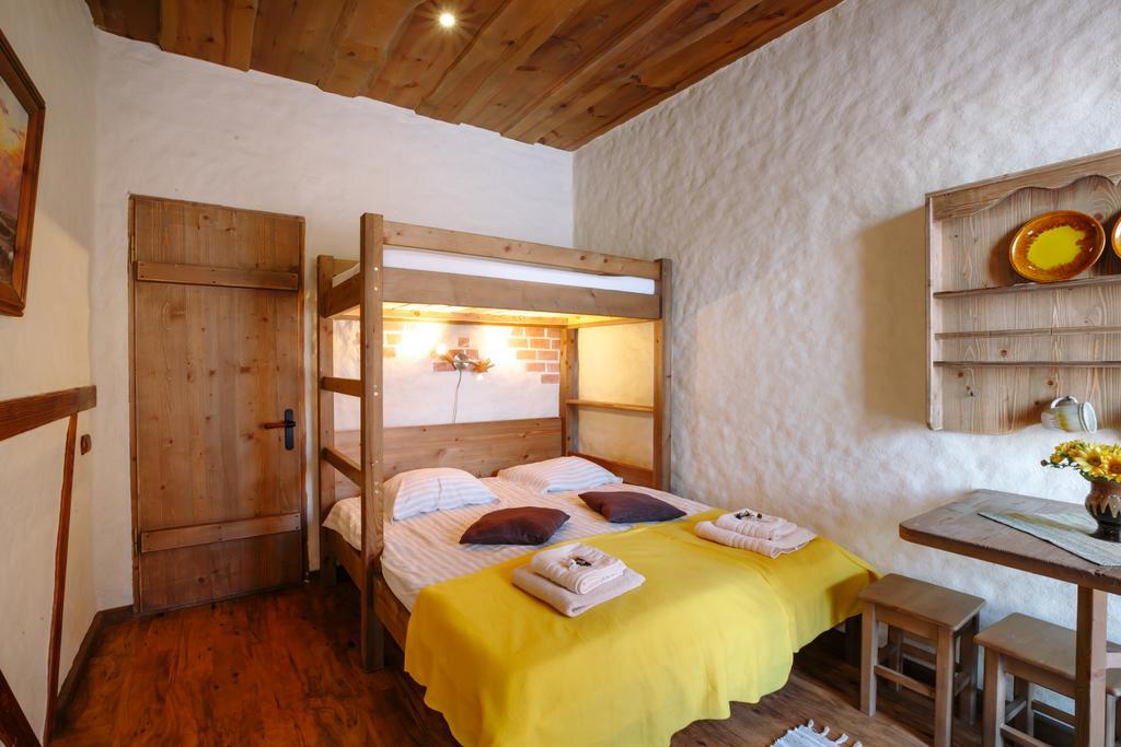 Guest House And Camping Jurmala Ngoại thất bức ảnh