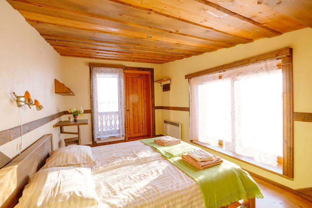 Guest House And Camping Jurmala Ngoại thất bức ảnh